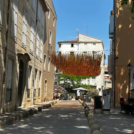 Joli appartement hypercentre T2 avec parking gratuit Béziers Extérieur photo