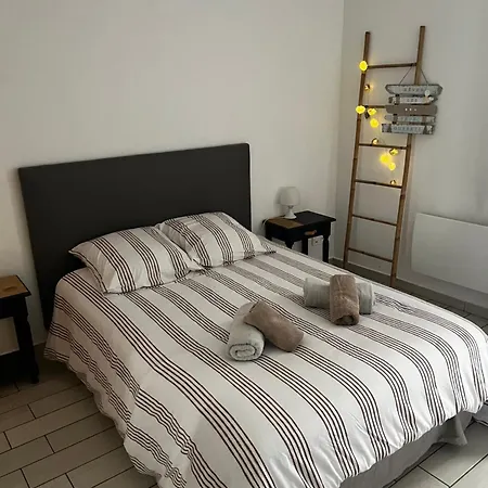 Joli appartement hypercentre T2 avec parking gratuit Béziers Extérieur photo