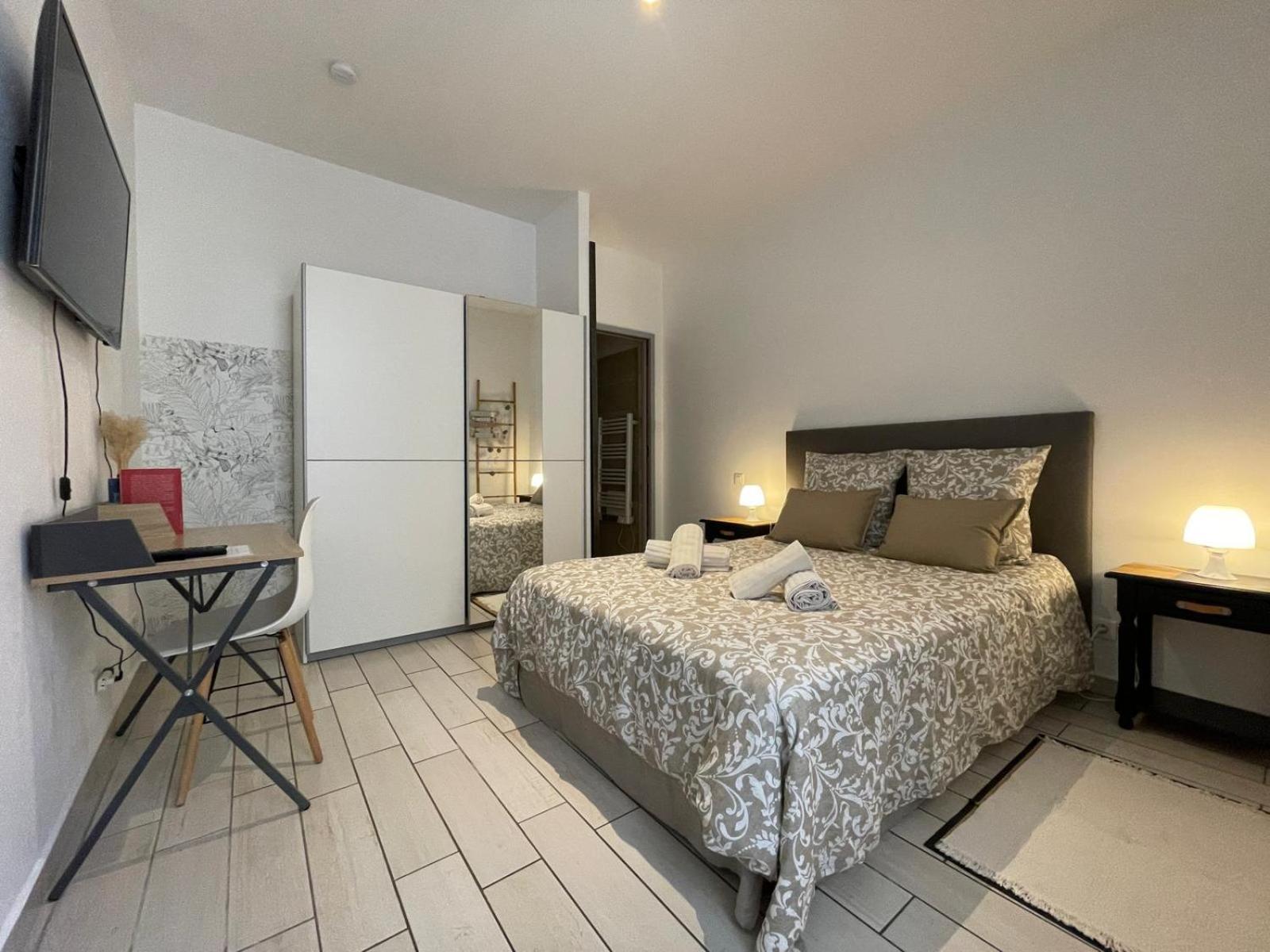 Apartment Joli Appartement Hypercentre T2, Classe Meuble De Tourisme 3 Avec Parking Gratuit